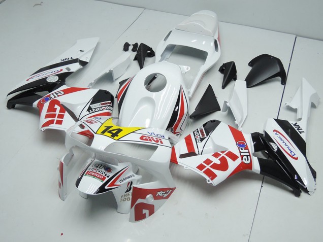 ABS Moto Plástico CBR 600 RR 2003-2004 - Givi ABS Moto Plástico CBR 600 RR 2003-2004 - Givi