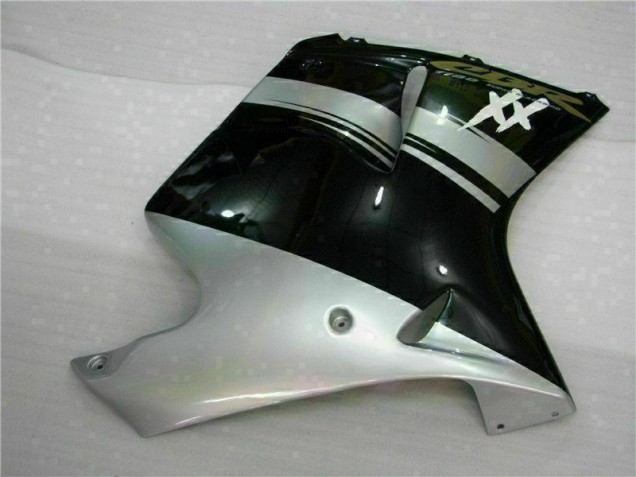 ABS Moto Plásticos CBR 1100 XX 1996-2007 - Negro ABS Moto Plásticos CBR 1100 XX 1996-2007 - Negro