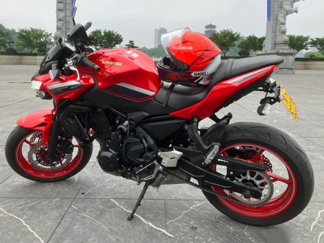 Mejores Carenados Moto Kawasaki Ninja Z650 2020-2023 - Rojo Negro